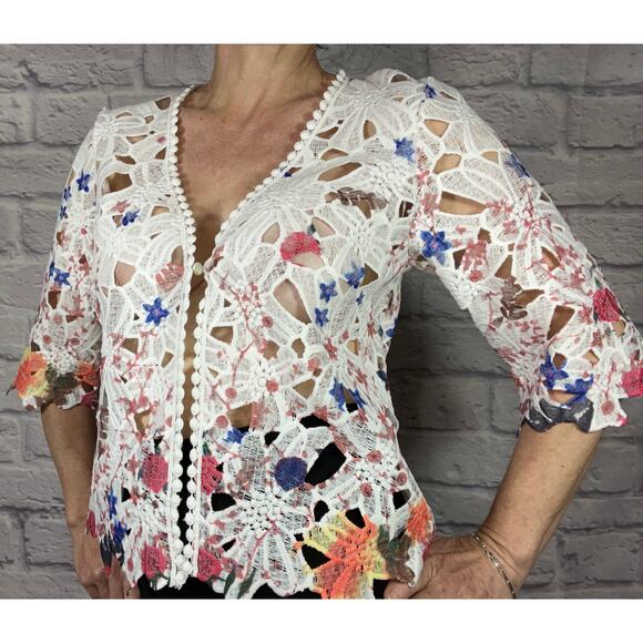 Rabbit Rabbit Rabbit Designs Floral Cutwork Lace One-Button Blouse/Cardigan - Picture 2 of 9